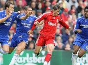 内马尔焦点对战，德罗巴与80激战澳大利亚队分钟，险胜胜负难料！再创辉煌时刻